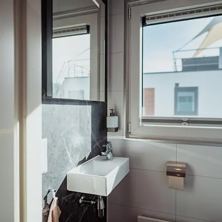 Hausboot Cosy - Lp16