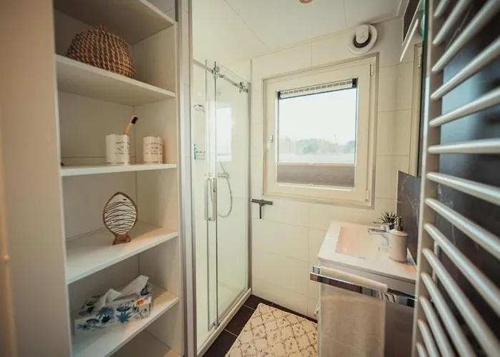 Hausboot Cosy - Lp16 Bådhotel *